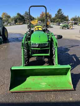 2022 John Deere 3032E Image