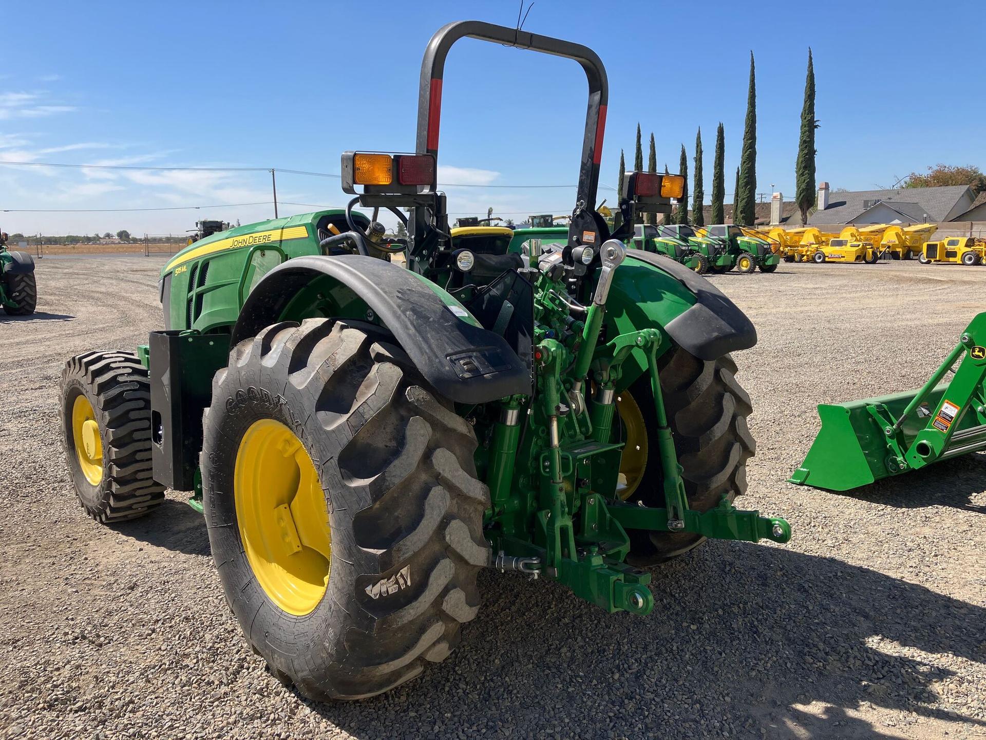 2022 John Deere 5115ML