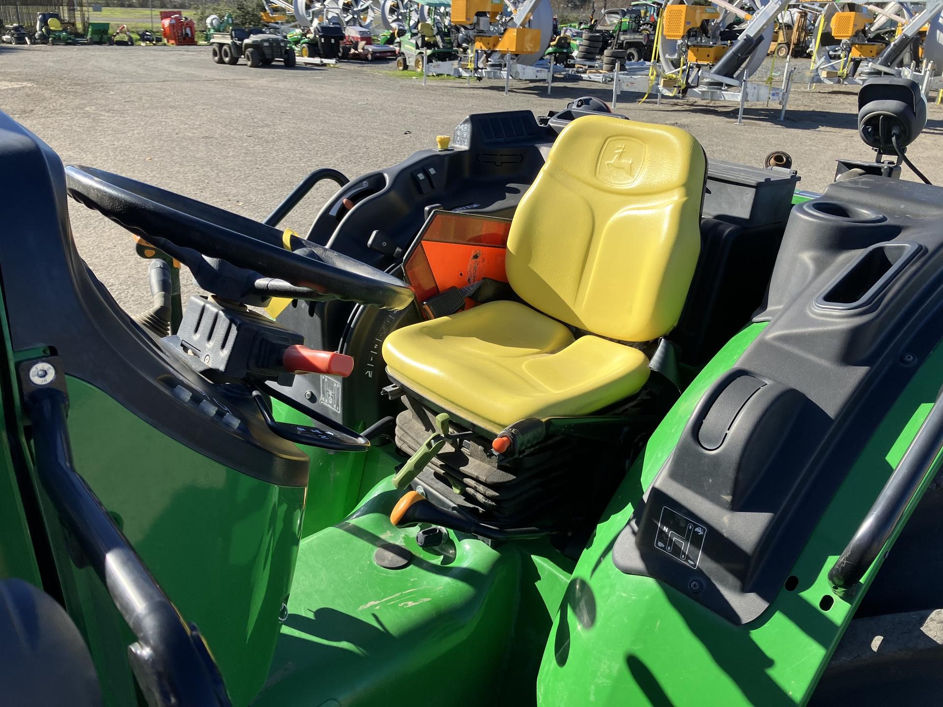 2018 John Deere 5090GN Image