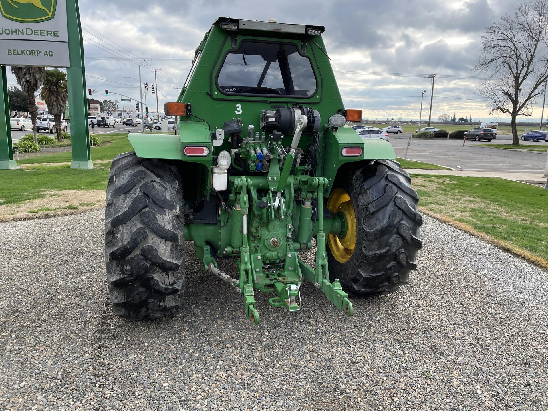 2019 John Deere 5115M Image