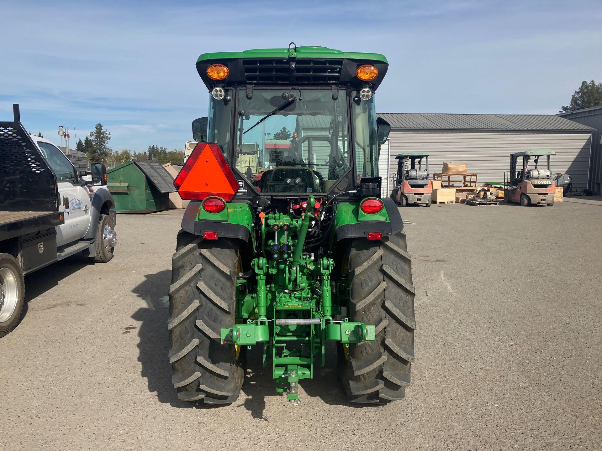 2022 John Deere 5090GN Image