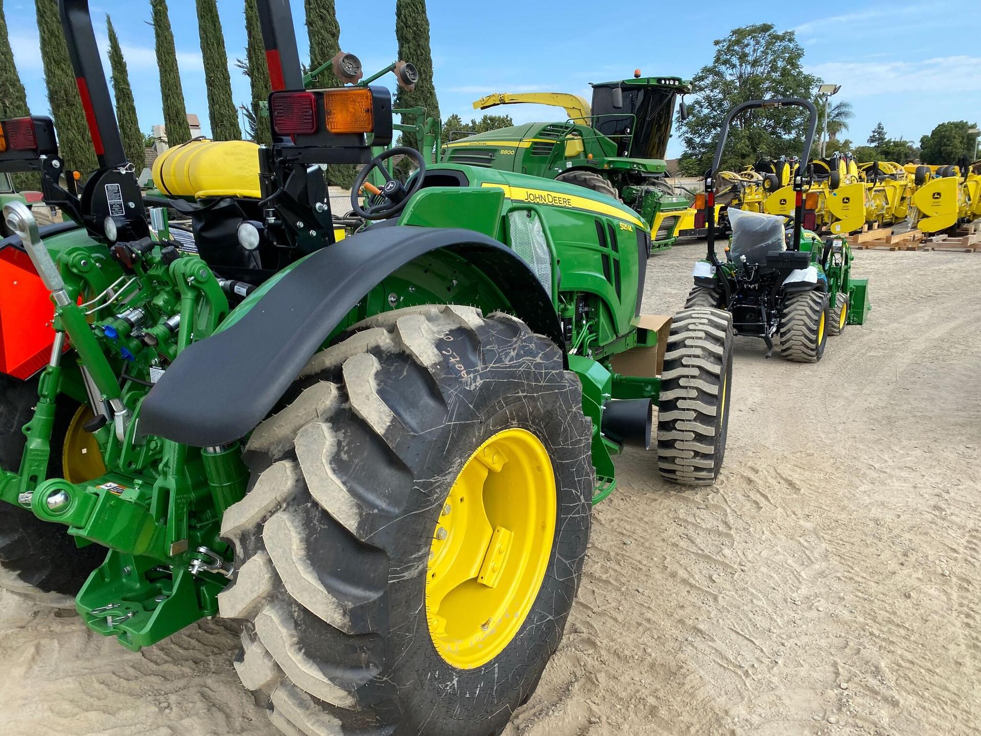 2021 John Deere 5125ML