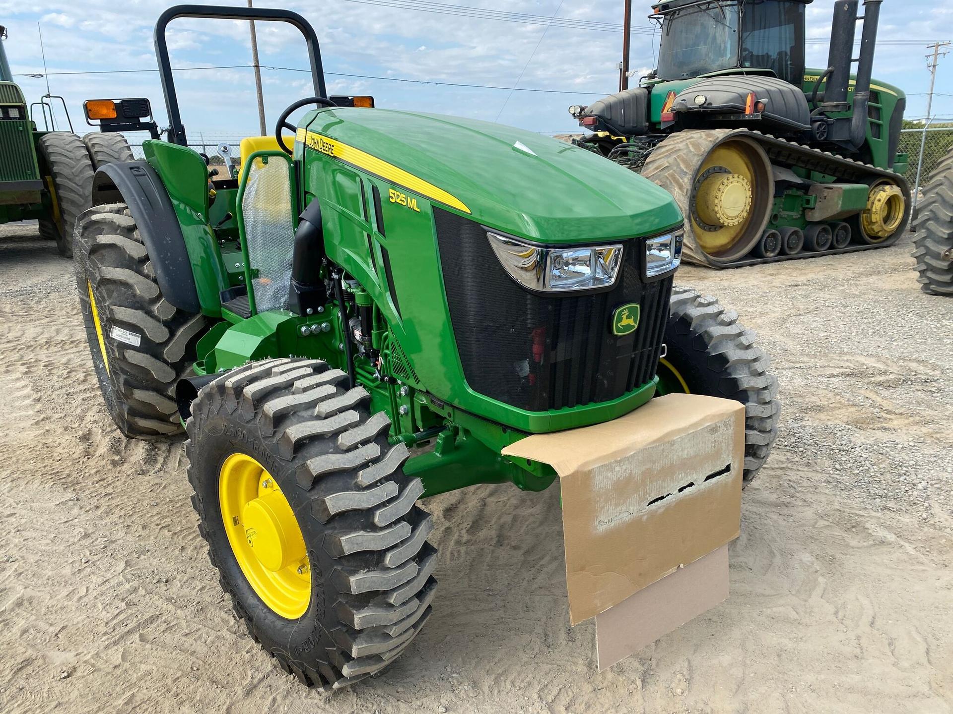 2021 John Deere 5125ML