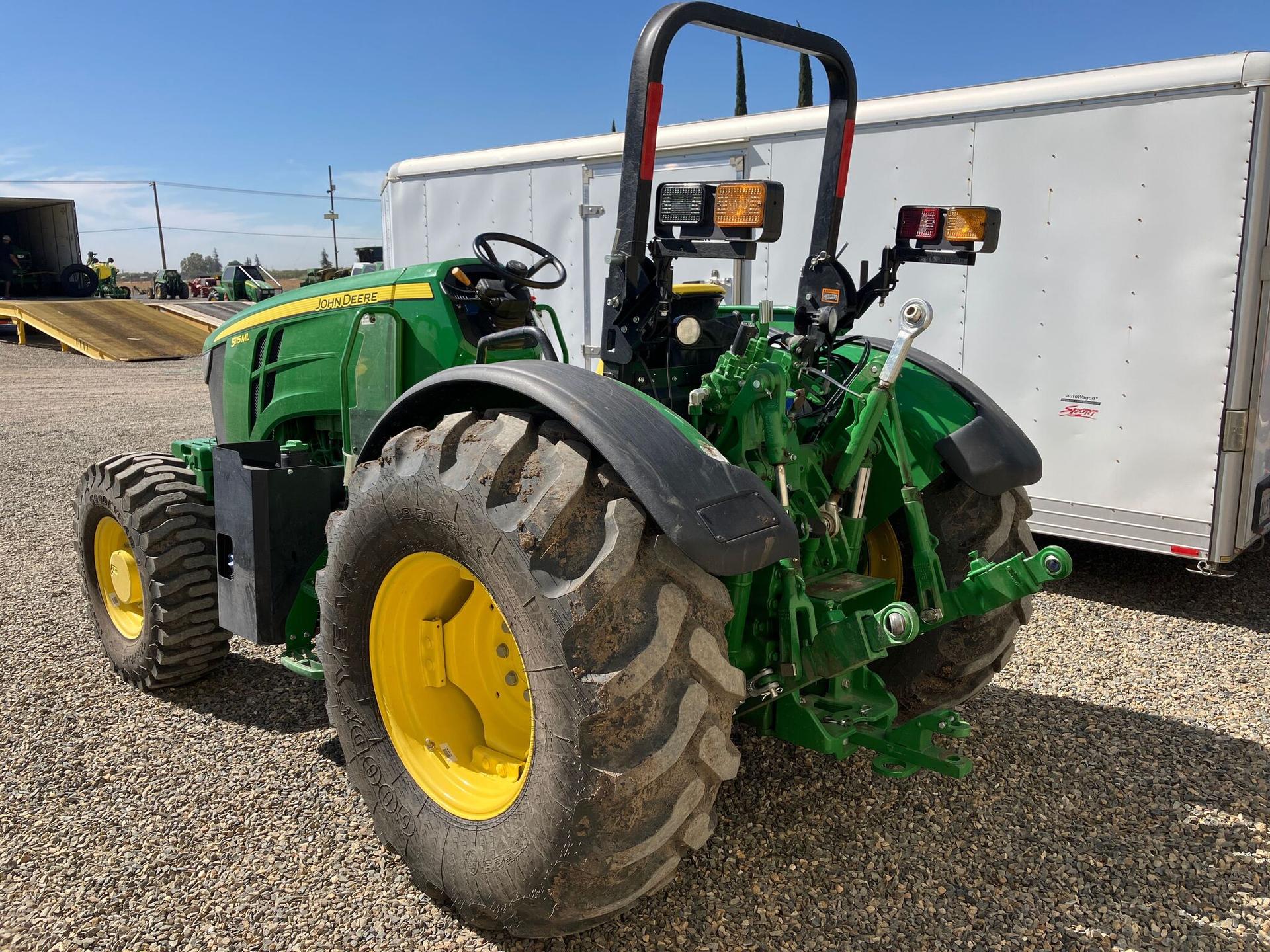 2022 John Deere 5115ML