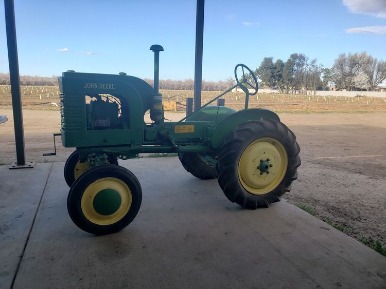 1940 John Deere L Image