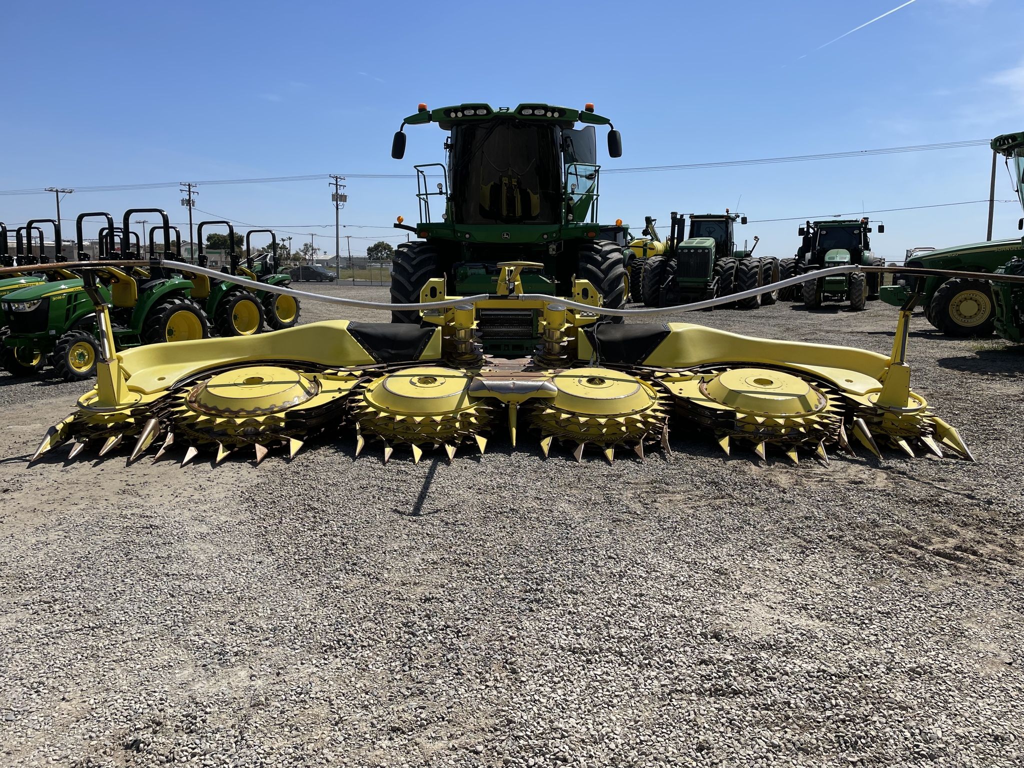 2016 John Deere 770 Image